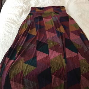 Lularoe size medium slinky maxi skirt